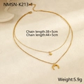 Collar de doble capa en acero dorado con colgantes de estrella y delicada luna creciente - Collar de Cadena de Estrella Luna de Doble Capa Minimalista (NMSN-K213-1) / Chapado en oro 18K