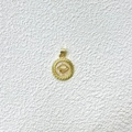 Detalle del colgante Saturno dorado con textura de cuerda para collares DIY - Colgante De Globo