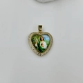 Detailed close-up of heart-shaped Virgin Mary pendant with gold finish and zircon stones - Saint Jude Style (DMK1151G-9)