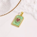 Detailopname van de rechthoekige tarot hanger met groen emaille en gouden hart - Lichtgroene Zonnestraal Rood Hart Oog Hanger (ZYN-DMK1156G-1)