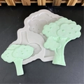 Stampo in silicone per alberi bianco e pezzi di alberi in resina verde decorati - Stampo Stile 2