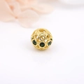 Hohle 18k vergoldete Perle mit smaragdgrünen Zirkonia für DIY Schmuckherstellung - Grüner Strass-Stil (ZYN-DMK288G-2)