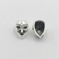 Silver Guy Fawkes mask beads for DIY jewelry and V for Vendetta themed accessories - 14.5x10.5x9.5 Hole 1.5mm / Antique Silver