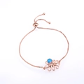 Detalle de pulsera pulpo oro rosa con ópalo azul y cierre deslizante ajustable de metal - Pulsera de Pulpo de Ópalo Azul en Oro Rosa