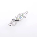 Detaillierter Seepferdchen-Verbinder mit Opal-Inlays und Zirkonia für DIY-Schmuckherstellung - Seepferdchen Verbinder / Silber Weiß Opal