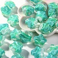 Cuenta de estrella verde claro estilo pintura al óleo con cara sonriente para joyería DIY - Azul Lago + Verde Lago