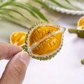 Realistischer 3D Durian Frucht Kühlschrankmagnet mit gelbem Fruchtfleisch und Hülle - Ohne Magnet / Durian