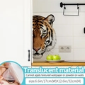 Adesivo murale testa di tigre realistico in materiale traslucido decoro 17x32cm - Shengwei Traslucido Senza Copertura