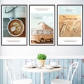 Set di tre poster artistici nordici con caffè, camper e bicicletta sulla parete - Adesivo per cornici