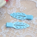 Set de dos pinzas para el cabello con forma de hoja azul cielo sobre encaje - Hollow Leaf Style (MG-S7050) / Azul