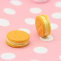Realistic resin Oreo-style cookie charms for DIY jewelry and phone case decoration - Yellow