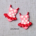 Detail eines rosa gepunkteten Harz-Ballettkleid DIY-Anhängers mit 22x26mm Angabe - Einzeln verkauft / Rosa Badeanzug