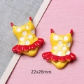 DIY gele hars jurk bedel met rode ruches en witte stippen, maat 22x26mm voor haaraccessoires - Per stuk verkocht / Geel badpak