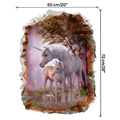 Dettaglio adesivo murale 3D con unicorni nella foresta e effetto muro screpolato - 50*70CM