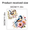 Detalle de vinilos decorativos de pájaros y flores con medidas de 30x30cm indicadas - Estilo B