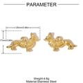Macro detail van twee Corgi hondenhangers in goud roestvrij staal met exacte afmetingen - Gouden Corgi Stijl (YH1395-2)
