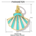 Detail showing 17mm shell pendant dimensions with copper and enamel materials - Green White Shell (YF1108-2)