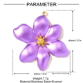 Dettaglio del ciondolo a fiore in smalto viola con dimensioni 40 mm e acciaio inossidabile - Fiore Viola (YH778-3)