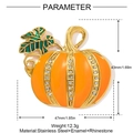 Detailansicht eines Kürbisanhängers mit Emaille und Kristallen inklusive Maßangaben - Orange Gepunktete Kürbisbrosche (YH834-2)