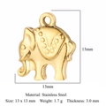 Vue détaillée du pendentif éléphant en acier doré avec dimensions et détails de taille - Style Éléphant Or (XF498-2)