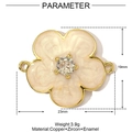 Ciondolo a fiore in smalto crema con placcatura in oro e pietra di zircone al centro - Ciondolo Fiore Bianco Crema (YE911)