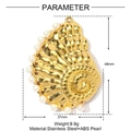 Gedetailleerde parameterweergave van 48mm gouden schelphanger met witte parels - Conch Vorm - Witte Kunstparel (YE1545-1)