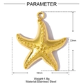 Gedetailleerd overzicht van een gouden zeester-hanger gemaakt van reliëf roestvrij staal - Gestippelde Reliëf Zeester (XF761)