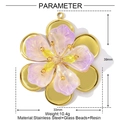 Détails du pendentif fleur en résine violette, dimensions 39mm x 33mm et perles - Fleur à Cinq Pétales Violet Clair (YF430-2)