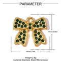 Dimensioni dettagliate di un ciondolo a fiocco dorato con cristalli verdi in acciaio - Stile Fiocco Strass Verde Oro (YH1639-4)
