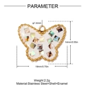 Detalle del colgante de mariposa en acero inoxidable y concha de abulón de colores - Estilo Mariposa Blanca (YK080-1)