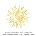 Détails du pendentif céleste soleil et lune en acier inoxydable doré de 37,8 mm - Style Soleil Lune Céleste (LA950-1x5)