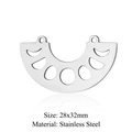 Détail du pendentif phases de lune en acier inoxydable 28x32mm pour la création bijoux - Phase de Lune Argentée (LA267)