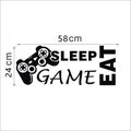 Dettaglio dell'adesivo murale videogioco con testo SLEEP GAME EAT e controller, 58cm x 24cm - EAT SLEEP GAME Slogan (Z-5) / Confezionato in Busta