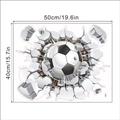 3D-voetbalmuursticker met afmetingen van 50x40cm en realistisch gebroken muureffect - 40*50cm