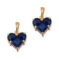 Pendentif cœur en cristal bleu avec sertissage à quatre griffes dorées et bélière - Or-Bleu
