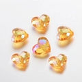 Perline a cuore in acrilico giallo ambra con rivestimento arcobaleno per gioielli - Confezione da 20 (1.9x1.6cm) / Arancione