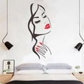 Minimalistischer Wandaufkleber mit schwarzer Frauensilhouette und roten Akzenten für Schlafzimmer - 58*24.5 Großer Roter Mund + Nägel
