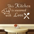 Adesivo murale da cucina con scritta 'Seasoned with Love' e icone di utensili da cuoco - 31*59CM / Bianco