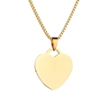 Detailansicht des polierten goldenen Herzanhängers mit feiner Box-Halskette - 31*33mm Herz Gold