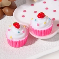 Accessoires de cupcakes miniature à la fraise en résine rose pour décorations DIY - Fond Rose Rouge Fraise
