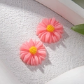 Charm de margarita rosa en resina con centro amarillo para joyas DIY y fundas de móvil - Rosa
