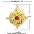 Goldener Edelstahl-Tarot-Sternanhänger mit Hammerschlag-Textur und rotem Straßstein - Kompassstern Roter Stein Stil (YE1089)
