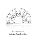 Halbkreis Edelstahl Anhänger mit Sonnenstrahl-Textur und rechteckigen hohlen Details - Silbernes Sonnenstrahlmuster (LA395-1)