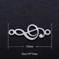 Pendentif note de musique en acier inoxydable poli de dimensions 19 mm sur 7 mm - Clé de Sol Argentée (JN331-1)