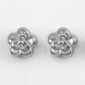 Pendientes de camelia en color plata con pétalos metálicos pulidos y capas finas - 5 Pzs/Paquete / Camelia Acero-9x9