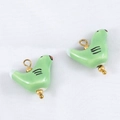 Charmants pendentifs oiseaux en céramique vert clair avec anneaux et billes dorés - Oiseau Vert