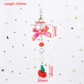 Portachiavi carino con fiocco rosa e ciliegie rosse, perle e catenina in metallo argento - Stile Fiocco Ciliegia Rossa (Q1596-2)