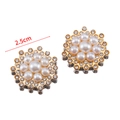 Pair of 2.5cm geometric pearl flower buttons with rhinestones on gold base - Flower 2.5cm