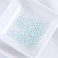 Hellblaue 2mm Glasperlen mit Perlmuttglanz für die DIY-Schmuckherstellung - Hellcyan (Nr. 17)