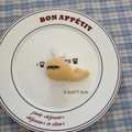 Handmade yellow wool felt whale with heart detail for DIY Christmas decor, 5.5x7.5cm - Whale-01